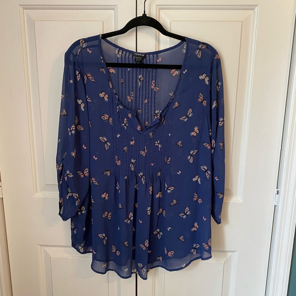💚Torrid butterfly top